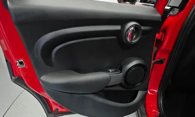 MINI Cooper 2020, 56401 км, за 9518.18 USD - фото 25