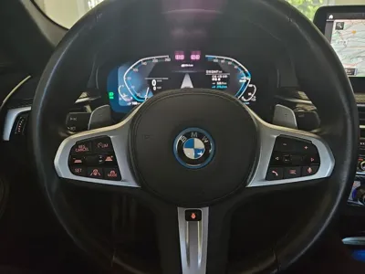 BMW 5-Series 2023, 53447 км, за 29628.17 USD - фото 6