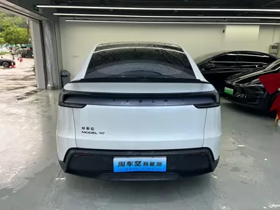 Tesla Model Y L 2025, 18000 км, за 44554.76 USD