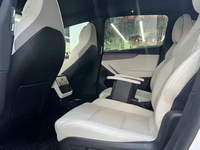 Tesla Model Y L 2025, 18000 км, за 44554.76 USD - фото 9