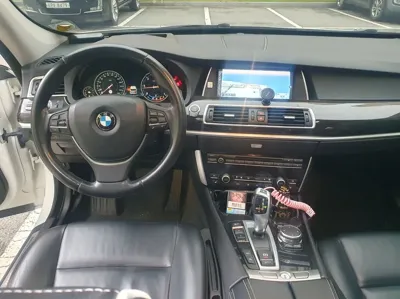 BMW Gran Turismo 2017, 171110 км, за 8143.33 USD