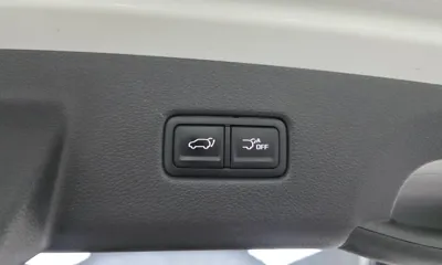Kia Canival 2023, 33447 км, за 39004.08 USD - фото 34