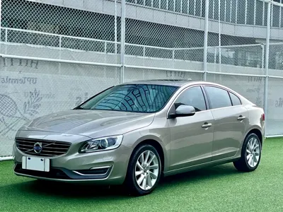 Volvo S60 · 2014 год