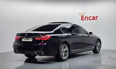 BMW 7-Series 2017, 84322 км, за 23719.85 USD