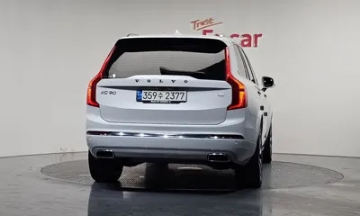Volvo XC90 2021, 134370 км, за 29005.61 USD