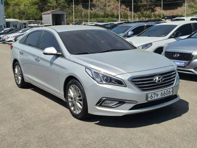 Hyundai Sonata · 2015 год