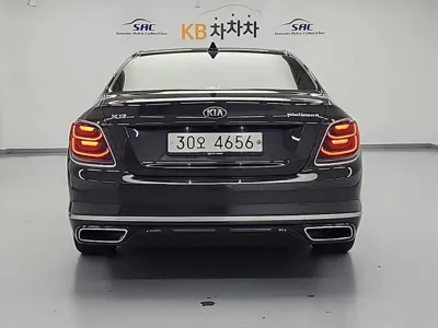 Kia K9 2019, 153983 км, за 10831.04 USD