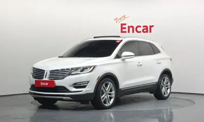 Lincoln MKC · 2016 год