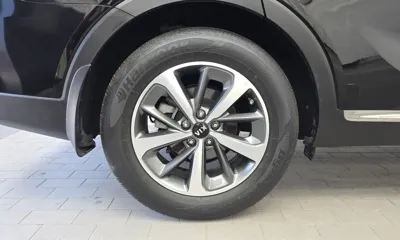 Kia Sorento 2018, 68267 км, за 10962.32 USD