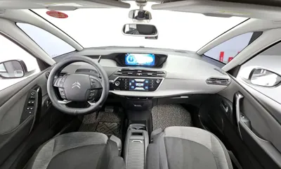 Citroen-DS C4 Picasso 2017, 43053 км, за 7816.6 USD - фото 7