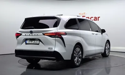 Toyota Sienna 2022, 29177 км, за 31138.26 USD