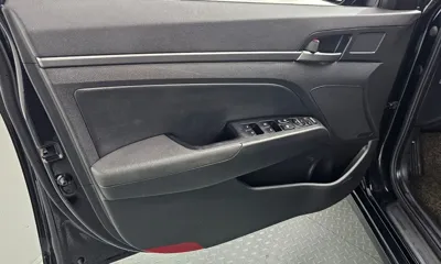Hyundai Avante 2018, 103672 км, за 6449.51 USD - фото 24