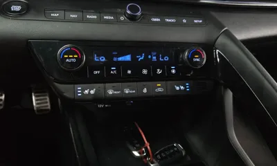 Hyundai Avante 2022, 78729 км, за 11719.88 USD - фото 16