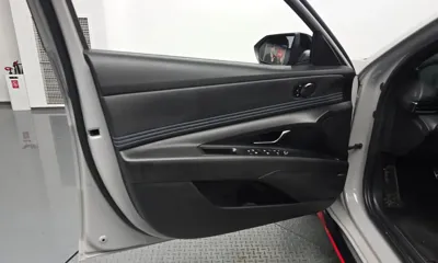 Hyundai Avante 2022, 78729 км, за 11719.88 USD - фото 24