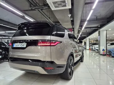 Land Rover Discovery 2025, 5463 км, за 50676.6 USD