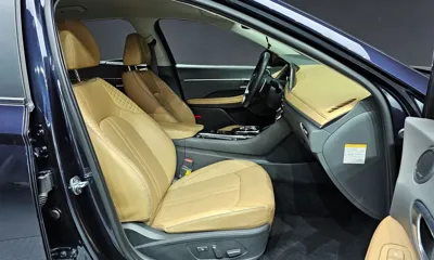 Hyundai Sonata 2022, 52056 км, за 15534.12 USD - фото 10