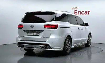 Kia Canival 2018, 115446 км, за 9787.17 USD