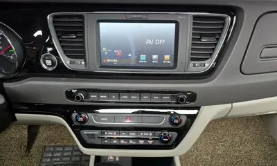 Kia Canival 2018, 115446 км, за 9787.17 USD - фото 15