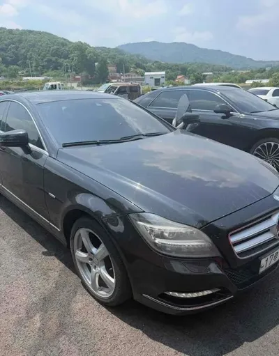 Mercedes-Benz CLS-Class 2012, 270000 км, за 4594.98 USD