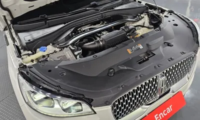 Lincoln Aviator 2021, 141341 км, за 16901.77 USD - фото 6