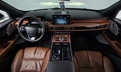 Lincoln Aviator 2021, 141341 км, за 16901.77 USD - фото 7
