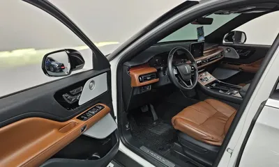 Lincoln Aviator 2021, 141341 км, за 16901.77 USD - фото 10