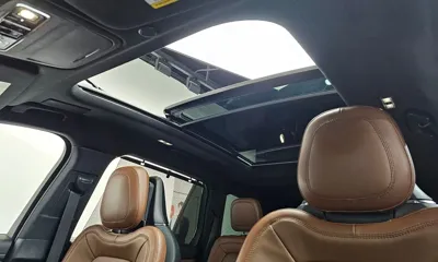 Lincoln Aviator 2021, 141341 км, за 16901.77 USD - фото 19
