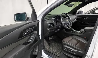 ChevroletGMDaewoo Traverse 2022, 32846 км, за 22736.17 USD - фото 10