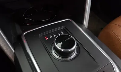 Land Rover Discovery Sport 2017, 177125 км, за 4684.04 USD - фото 9