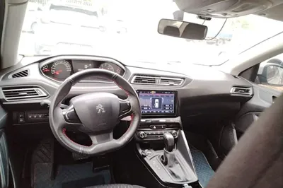 Peugeot 308 2019, 69100 км, за 6561 USD - фото 12