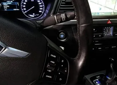 Hyundai Genesis 2015, 175000 км, за 6564.26 USD - фото 16