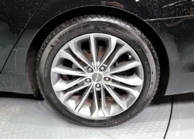 Hyundai Genesis 2015, 175000 км, за 6564.26 USD - фото 19
