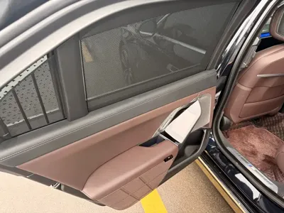 BMW 7 Series 2023, 27000 км, за 92814.7 USD - фото 21