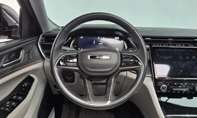 Jeep Cherokee 2022, 51674 км, за 28095.05 USD - фото 13