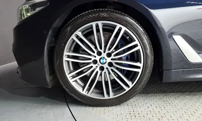 BMW 5-Series 2020, 51373 км, за 22972.91 USD