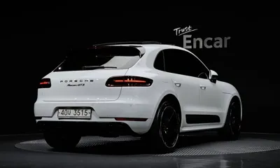 Porsche Macan 2018, 59018 км, за 34813.44 USD
