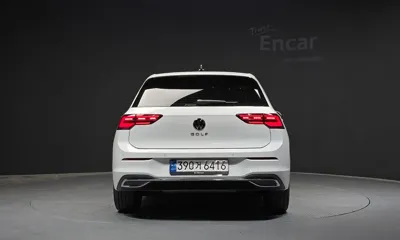 Volkswagen Golf 2022, 47434 км, за 14657.99 USD