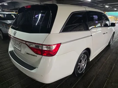 Honda Odyssey 2013, 174000 км, за 5244.85 USD