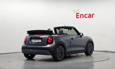 MINI Cooper Convertible 2025, 7927 км, за 25157.63 USD - фото 2