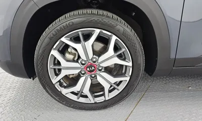 Kia Seltos 2021, 30376 км, за 13352.73 USD