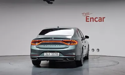 Hyundai Grandeur 2018, 66014 км, за 10749.19 USD