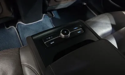 Hyundai Grandeur 2018, 66014 км, за 10749.19 USD - фото 27
