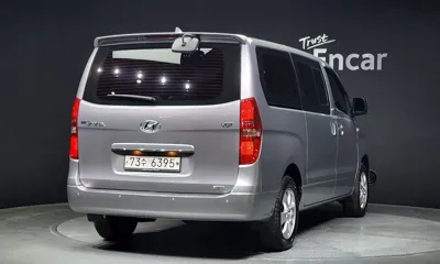 Hyundai Starex 2019, 55430 км, за 13465.58 USD