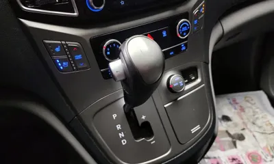 Hyundai Starex 2019, 55430 км, за 13465.58 USD - фото 9