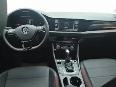 Volkswagen Bora 2019, 62200 км, за 7972.56 USD - фото 12