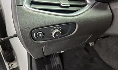 ChevroletGMDaewoo Malibu 2017, 138416 км, за 4558.97 USD - фото 16