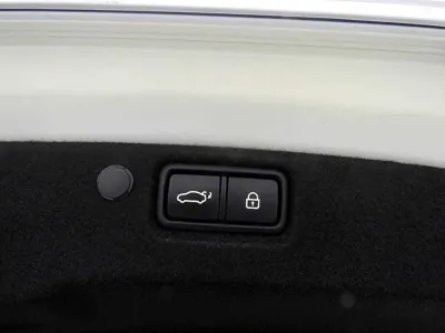 Kia K7 2020, 93933 км, за 12351.29 USD