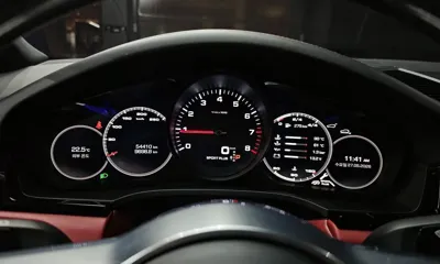 Porsche Cayenne 2020, 54410 км, за 53240.57 USD - фото 8