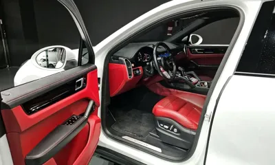 Porsche Cayenne 2020, 54410 км, за 53240.57 USD - фото 10