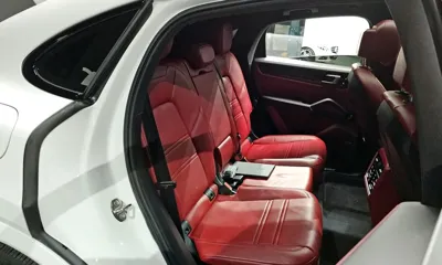 Porsche Cayenne 2020, 54410 км, за 53240.57 USD - фото 11